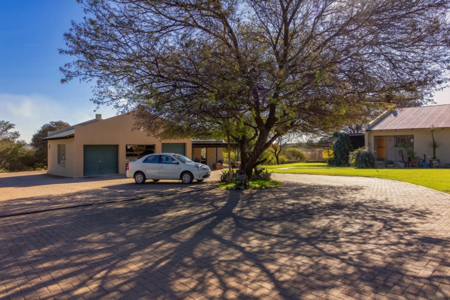 4 Bedroom Property for Sale in Kroonstad Rural Free State